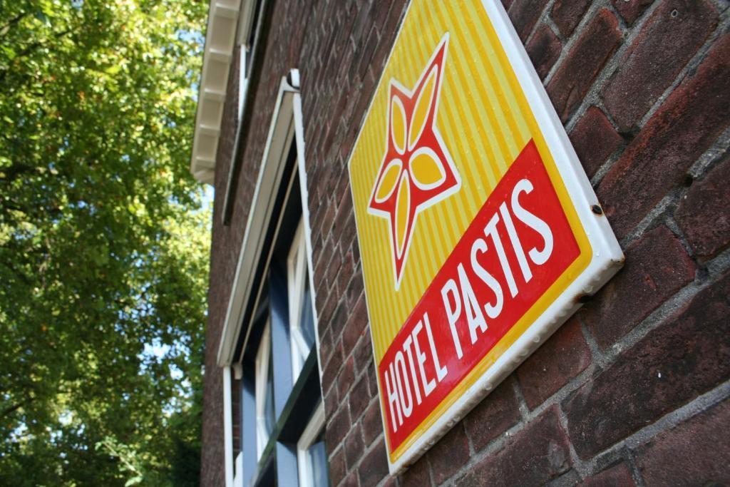 Logis Pastis Hotell Maastricht Eksteriør bilde